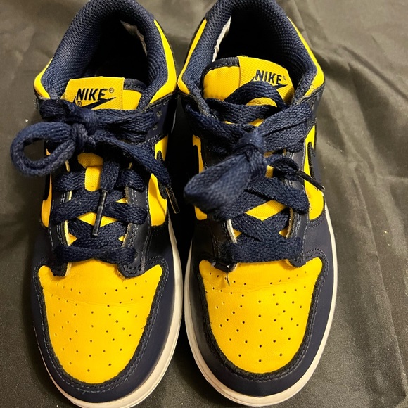 Nike Dunk Low - Picture 5 of 6